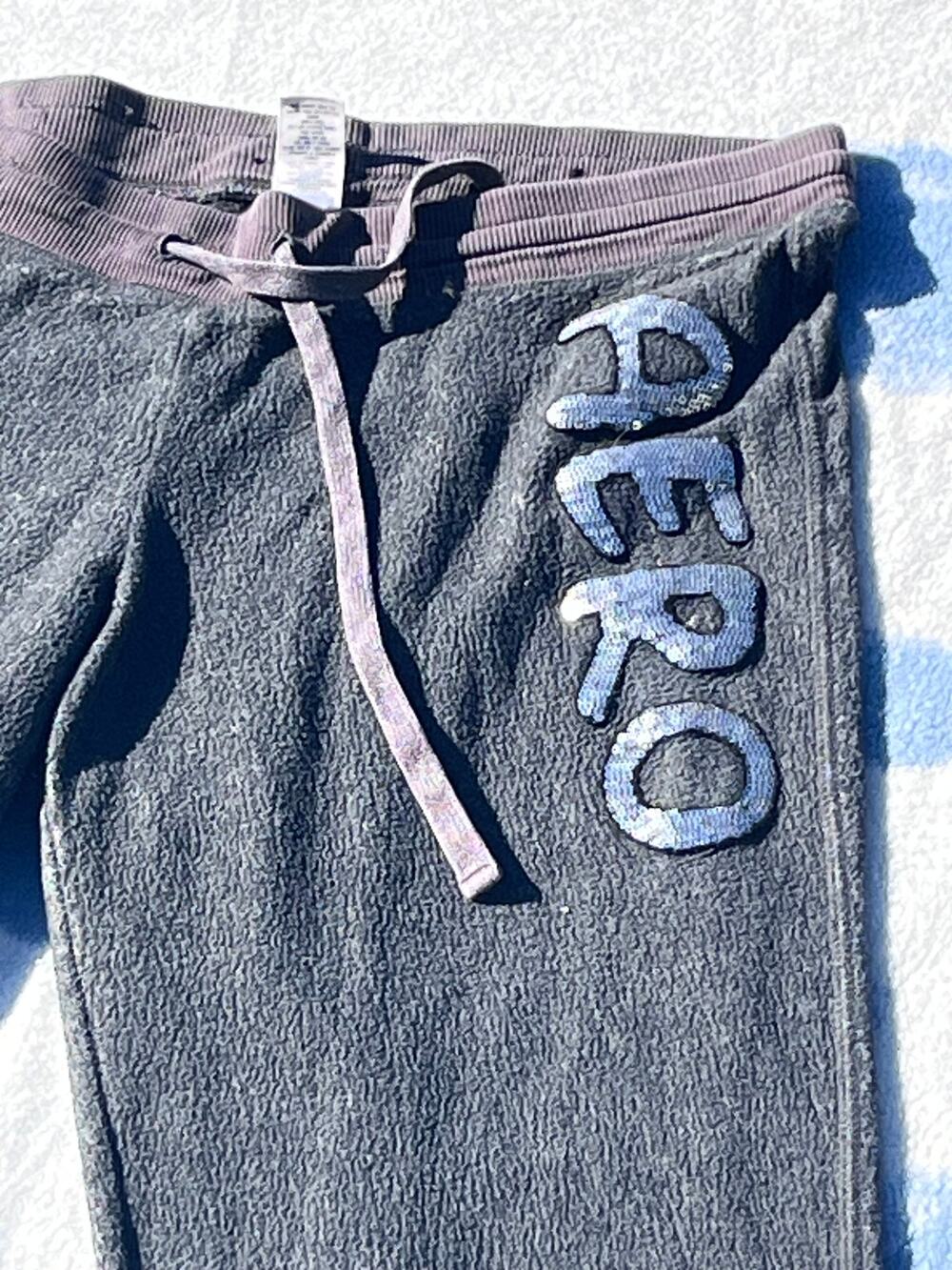 areo grey sweatpants